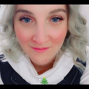 Meet your Posher, Annabel